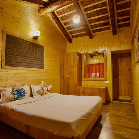 Mudhouse Old Manali Bed & Breakfast Exterior photo